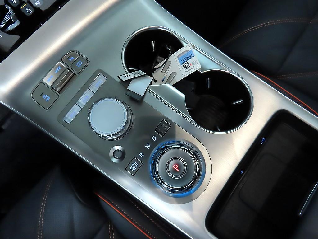 Genesis GV70 - Vista 12