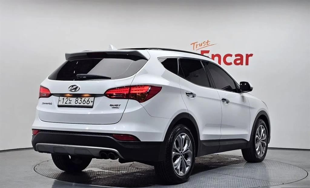 HYUNDAI Santa Fe - Vista 2