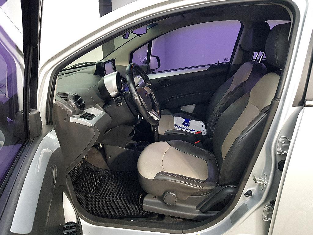 Chevrolet Spark - Vista 10