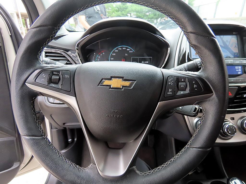 Chevrolet Spark - Vista 10