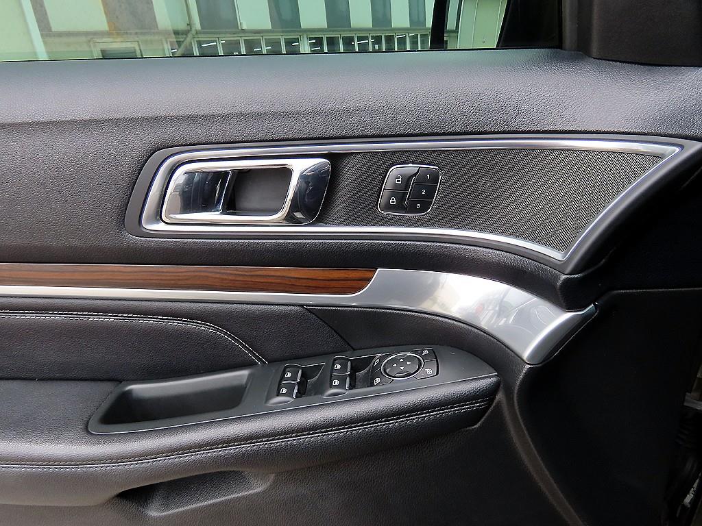Ford Explorer 2016 Gris - Importación desde Corea - HF Imports Iquique - Foto 14