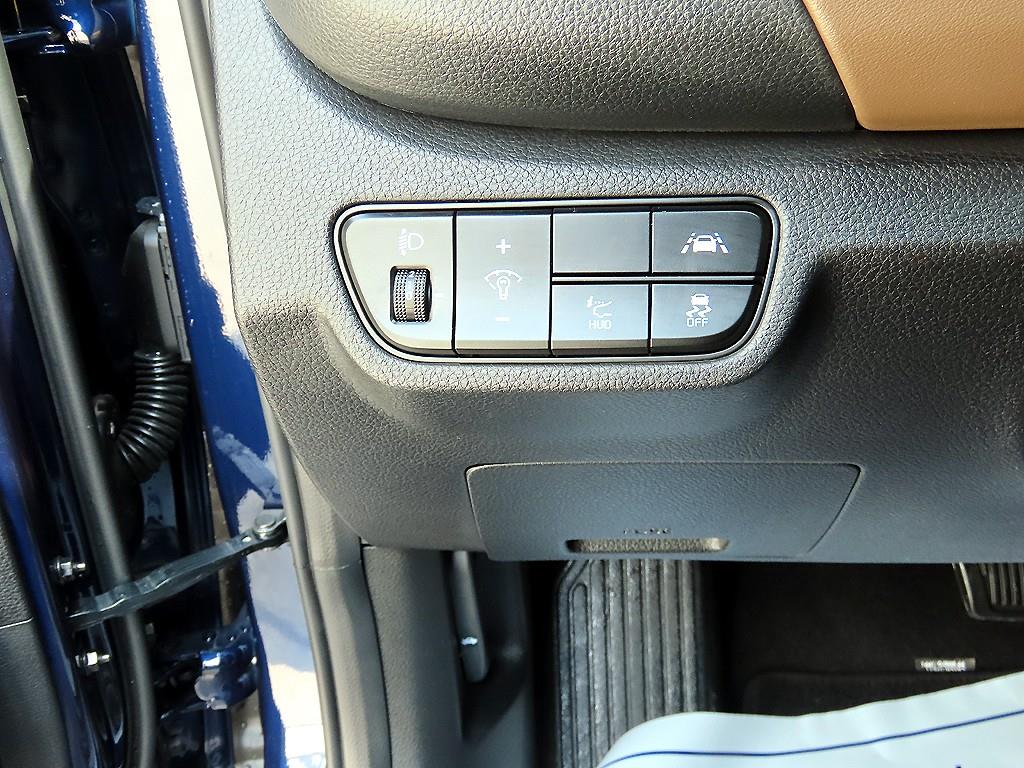 KIA Seltos 2019 Azul - Importación desde Corea - HF Imports Iquique - Foto 14