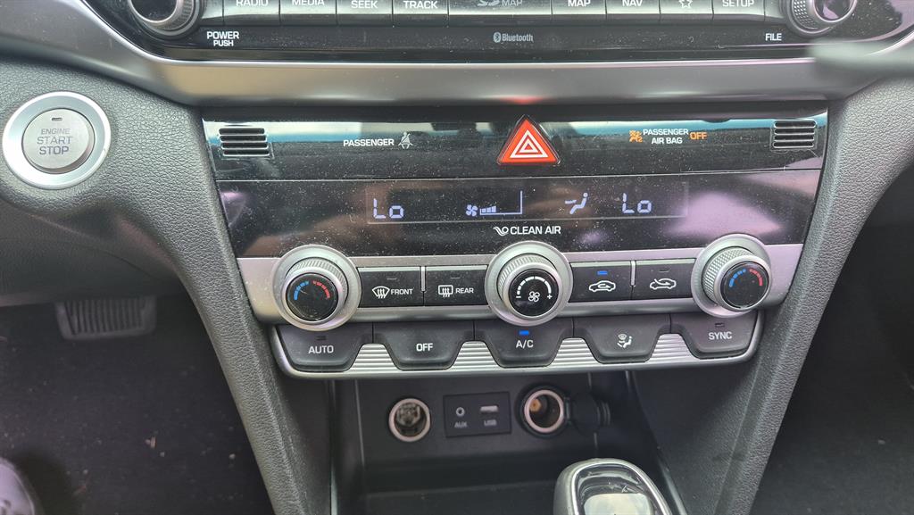 HYUNDAI Avante - Vista 8