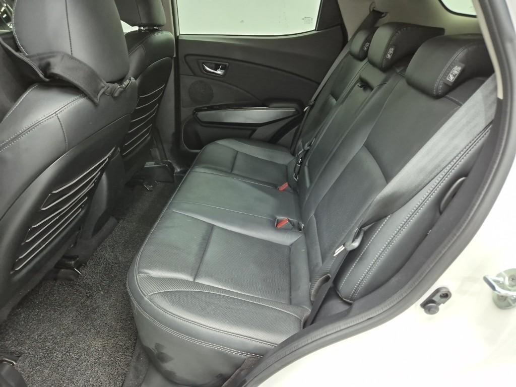 Ssangyong Tivoli 2021 Blanco - Importación desde Corea - HF Imports Iquique - Foto 14