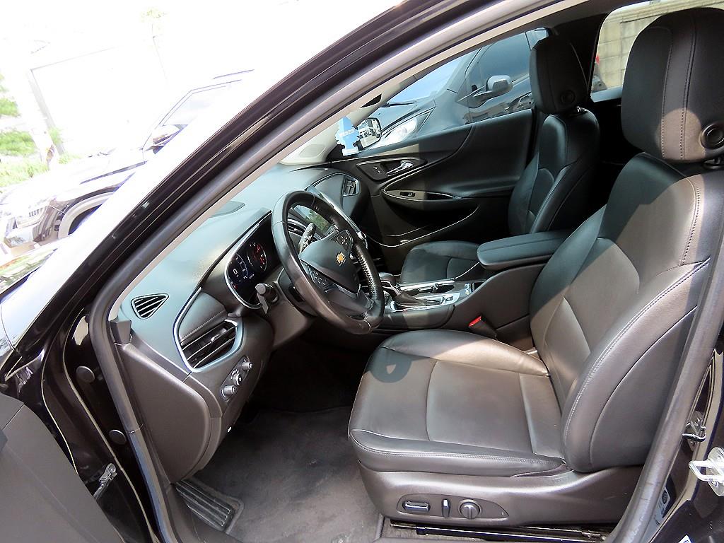 Chevrolet Malibu - Vista 7
