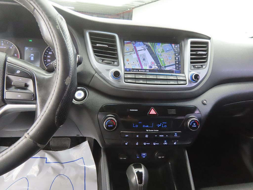 HYUNDAI Tucson - Vista 12