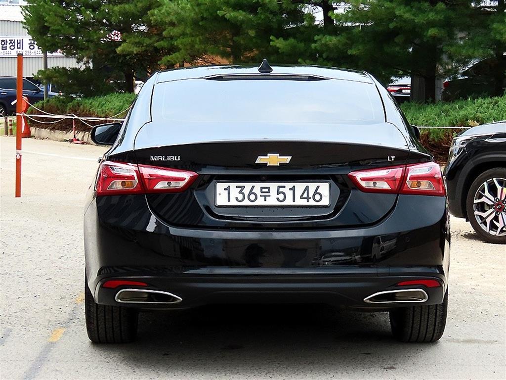 Chevrolet Malibu - Vista 6