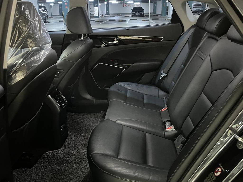 KIA K7 - Vista 9
