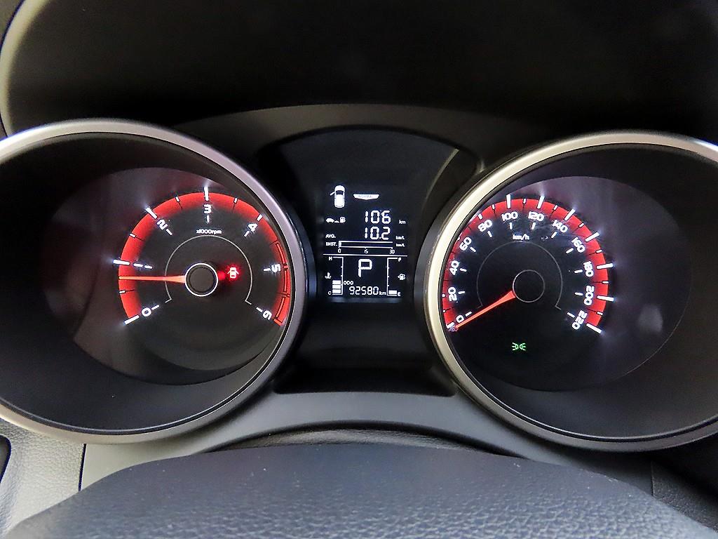 Ssangyong Tivoli - Vista 11