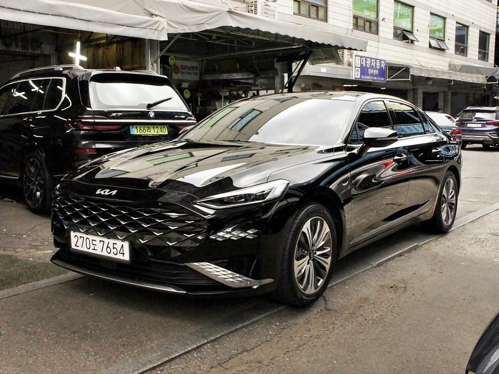 KIA K8 - Vista 2