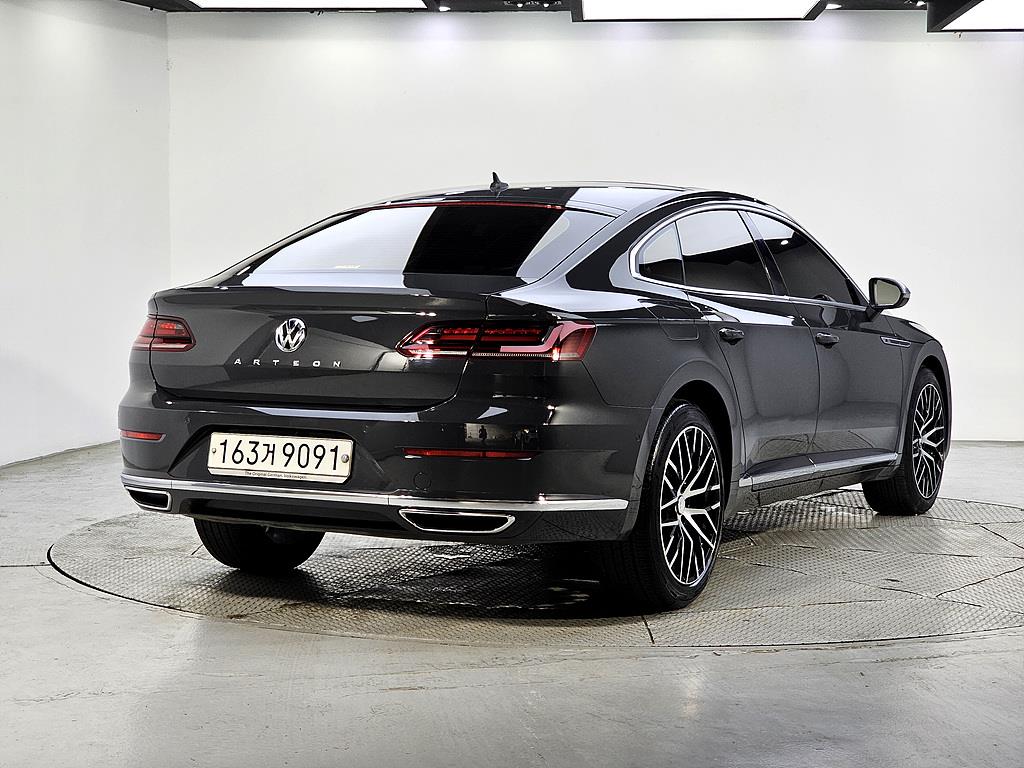 Volkswagen Arteon - Vista 6