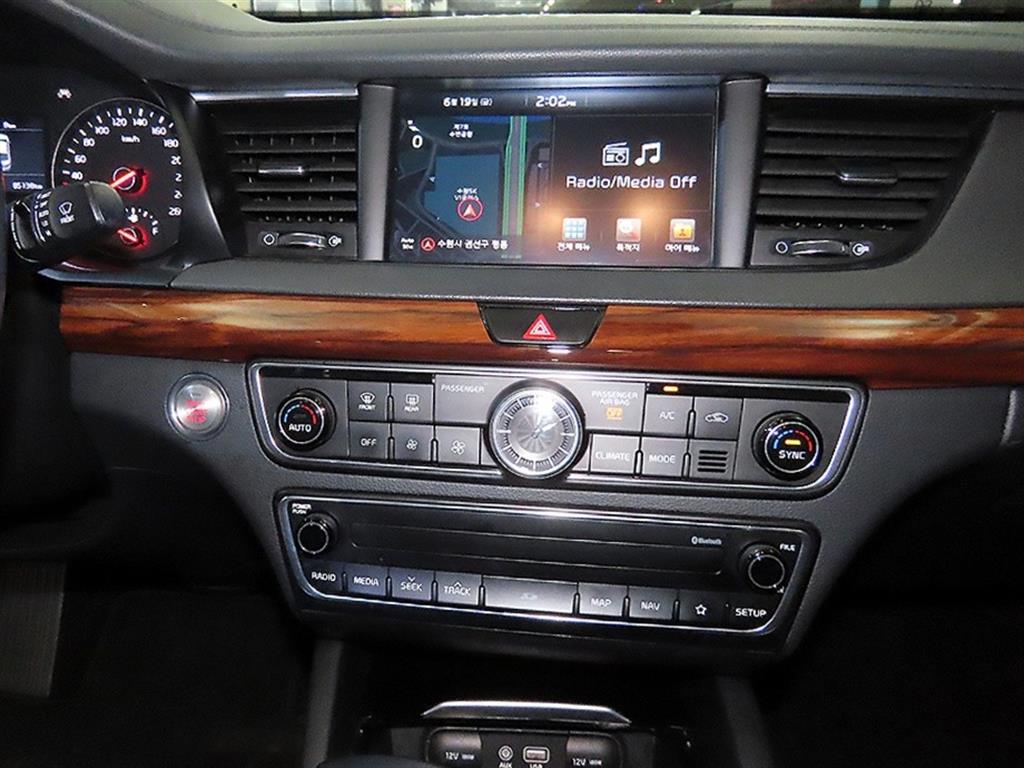 KIA K7 2017 Gris - Importación desde Corea - HF Imports Iquique - Foto 13