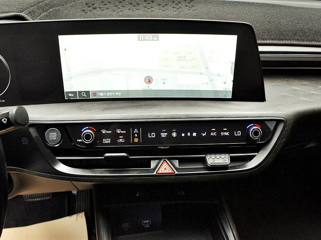KIA K8 - Vista 12