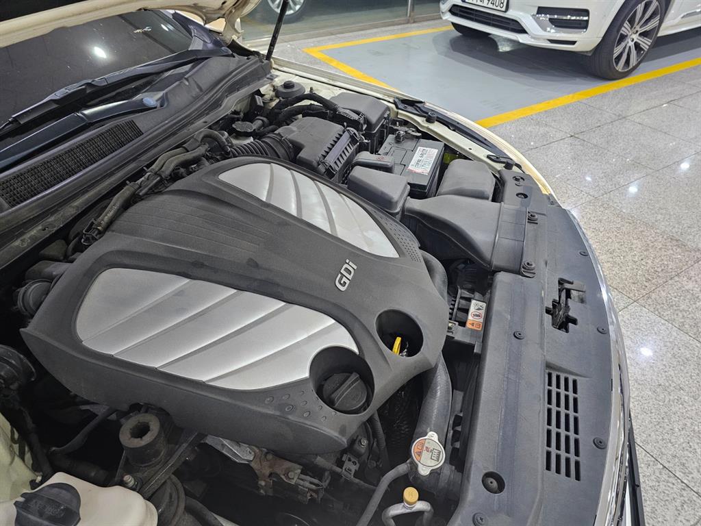 KIA K7 - Vista 8