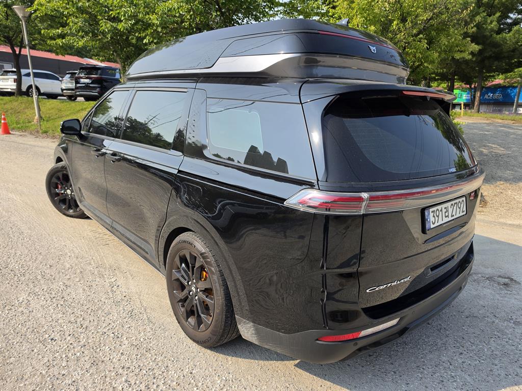 KIA Carnival - Vista 3