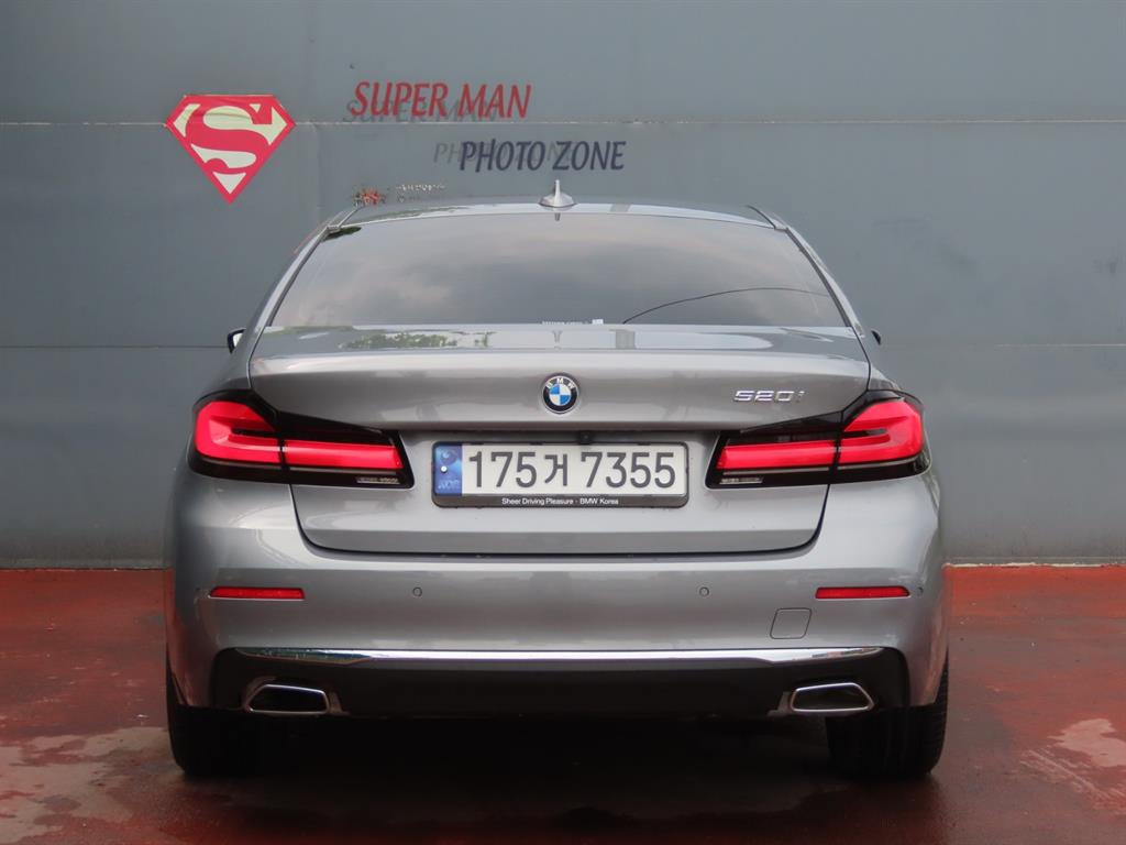 BMW 5 Series - Vista 6