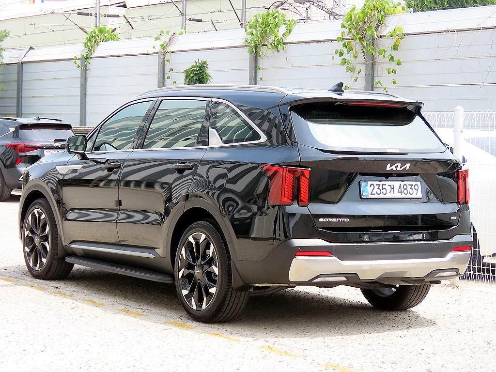 KIA Sorento - Vista 3