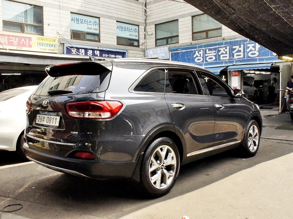 KIA Sorento - Vista 6