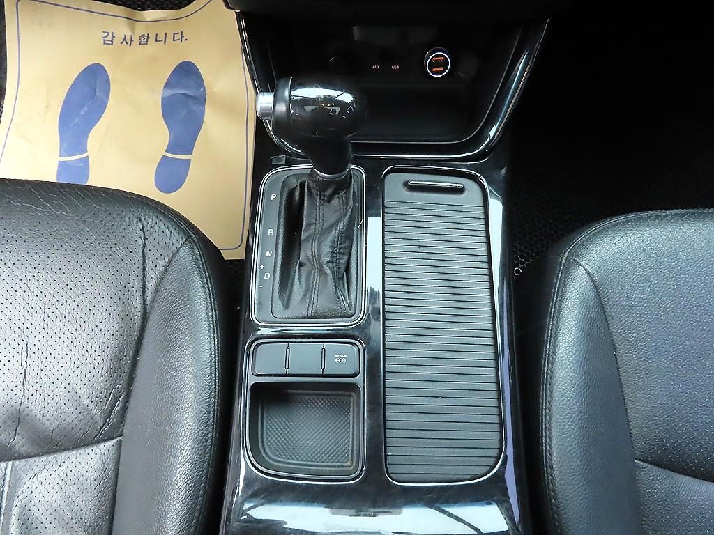KIA Sorento - Vista 12