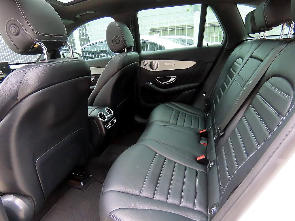 Mercedes Benz GLC Class - Vista 8