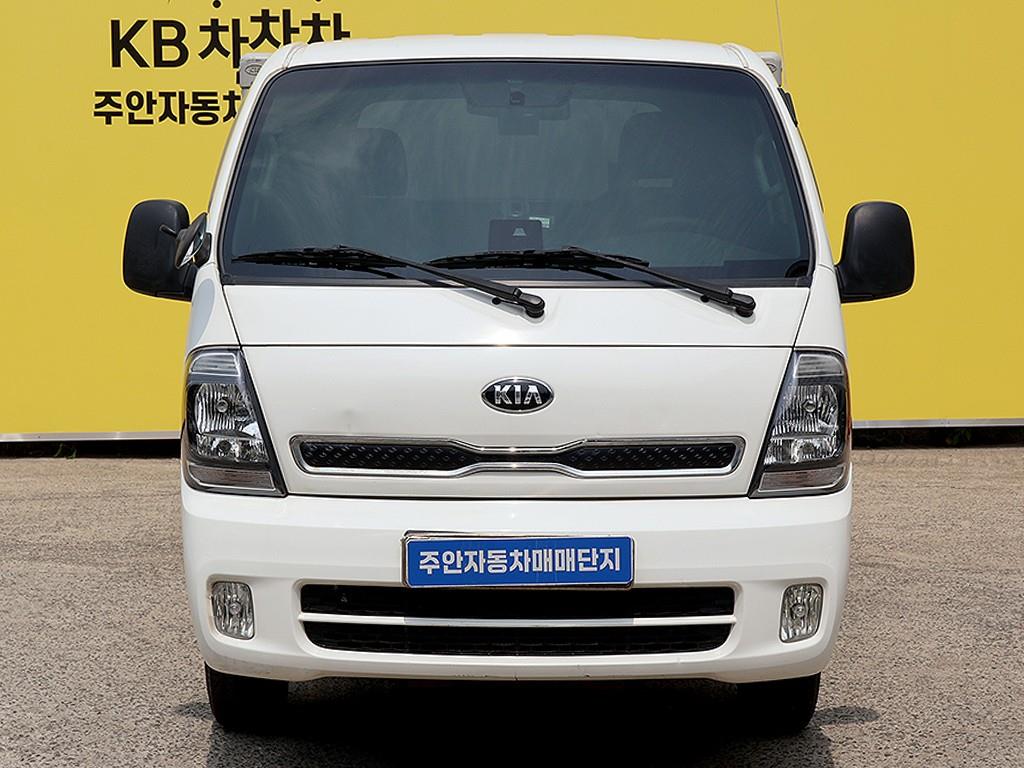 Small Truck Freezer Box(Low Deck) 2021 Blanco - Importación desde Corea - HF Imports Iquique - Foto 1