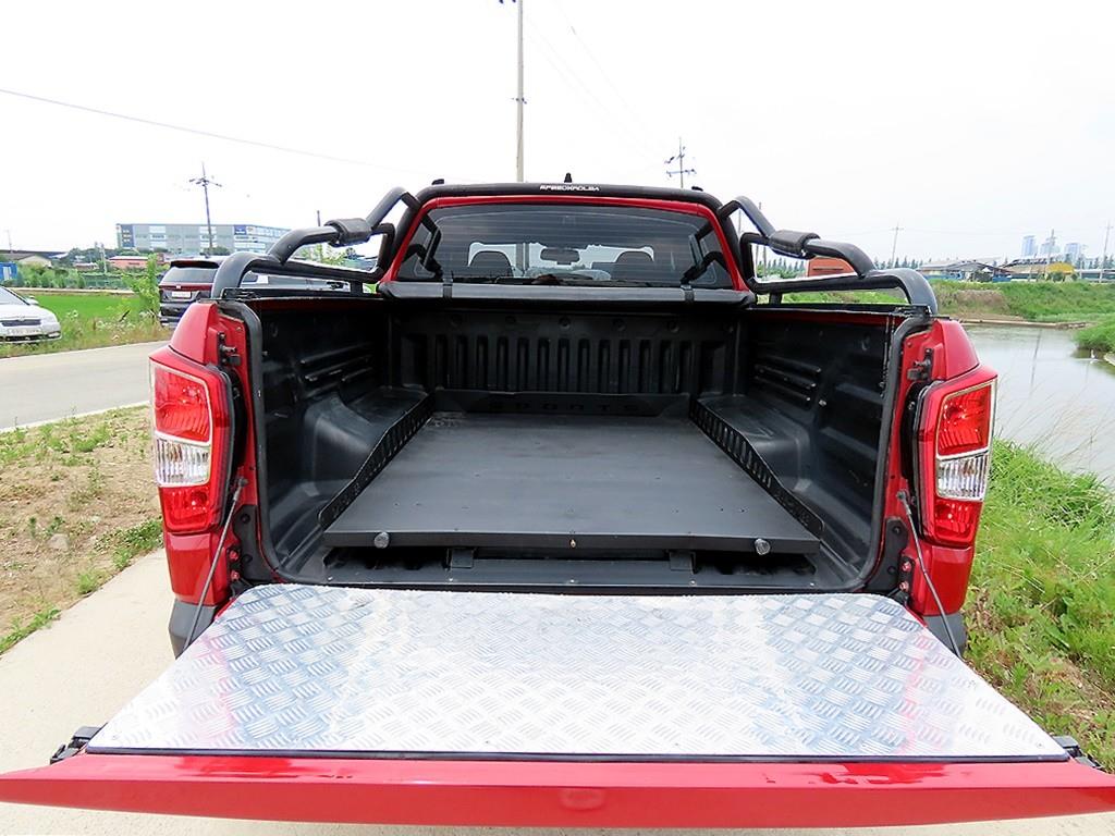 Ssangyong Rexton - Vista 6