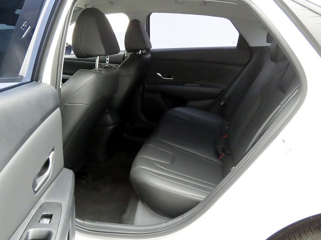 HYUNDAI Avante 2023 Blanco - Importación desde Corea - HF Imports Iquique - Foto 15