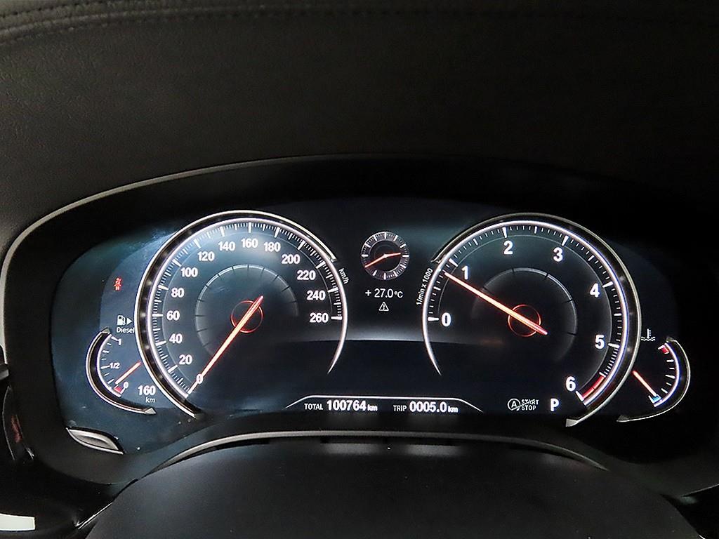 BMW 5 Series - Vista 10