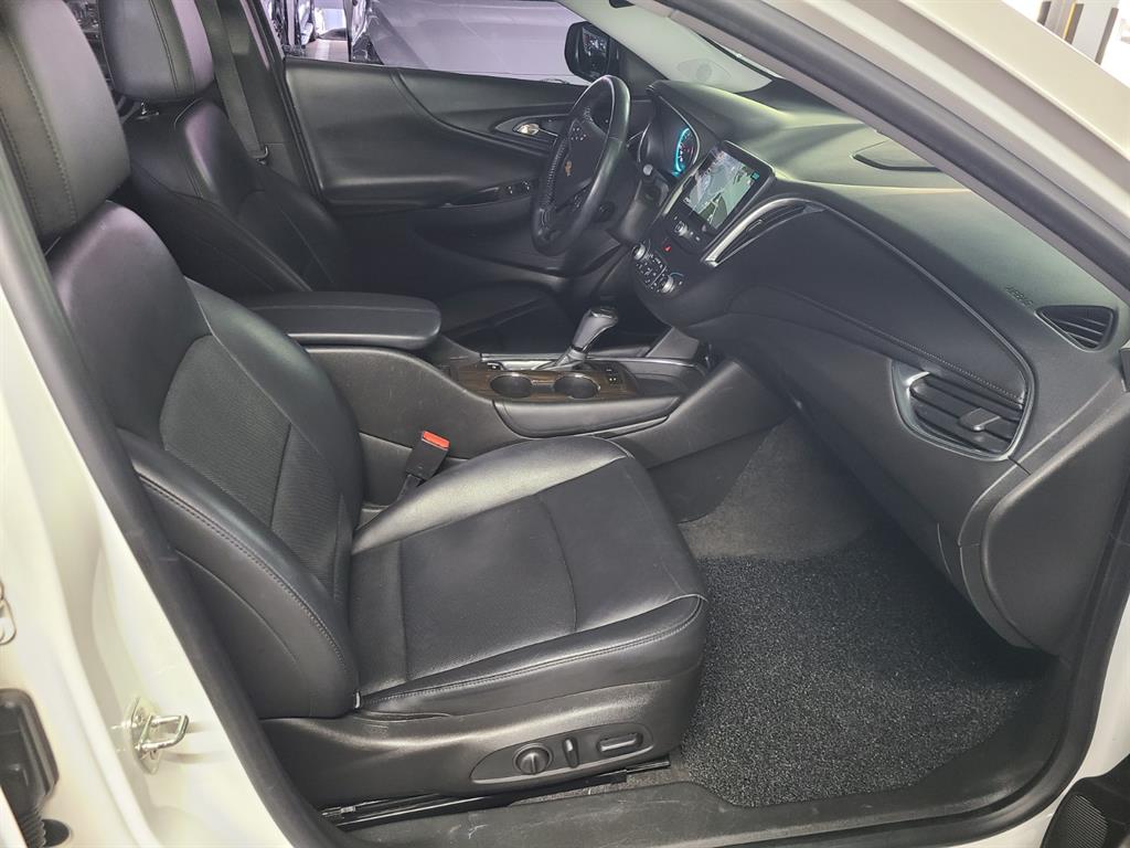 Chevrolet Malibu 2016 Blanco - Importación desde Corea - HF Imports Iquique - Foto 16