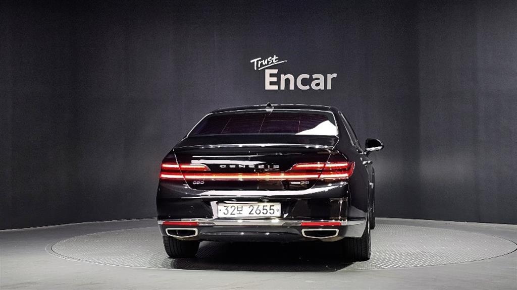 Genesis G90 - Vista 6