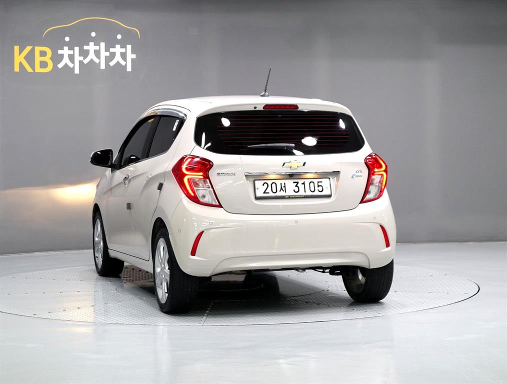 Chevrolet Spark - Vista 6