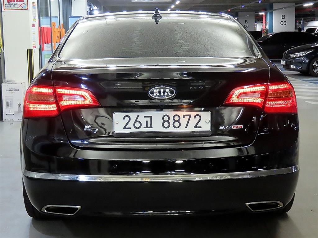 KIA K7 - Vista 7