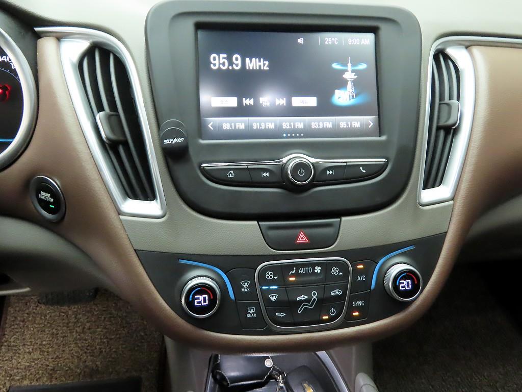 Chevrolet Malibu - Vista 11