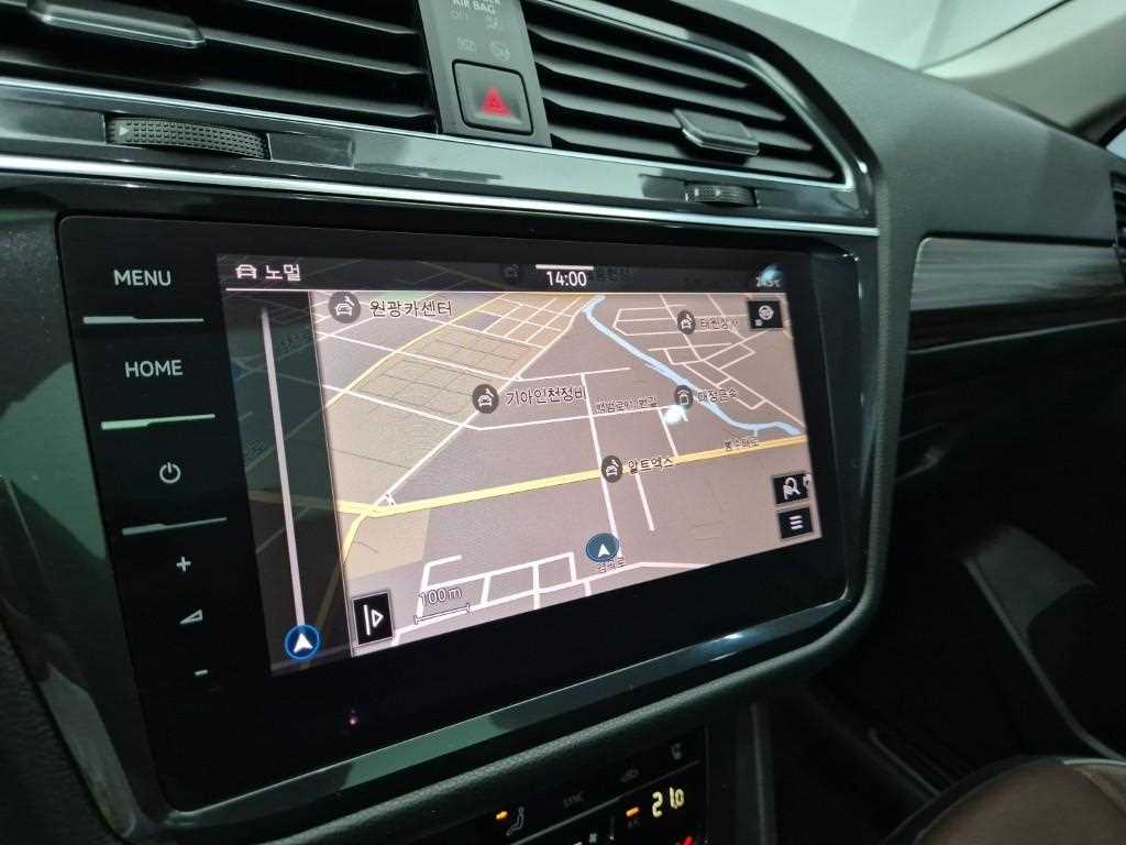 Volkswagen Tiguan 2022 Blanco - Importación desde Corea - HF Imports Iquique - Foto 16