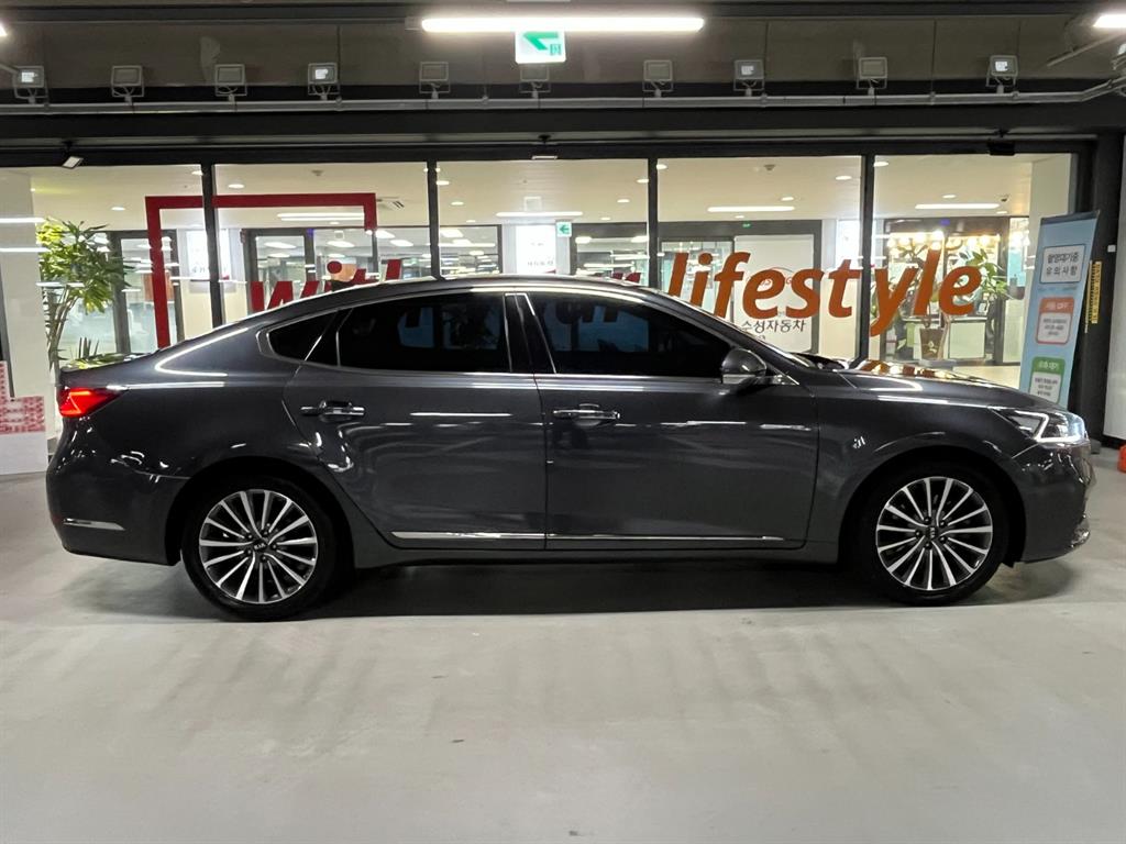 KIA K7 - Vista 3