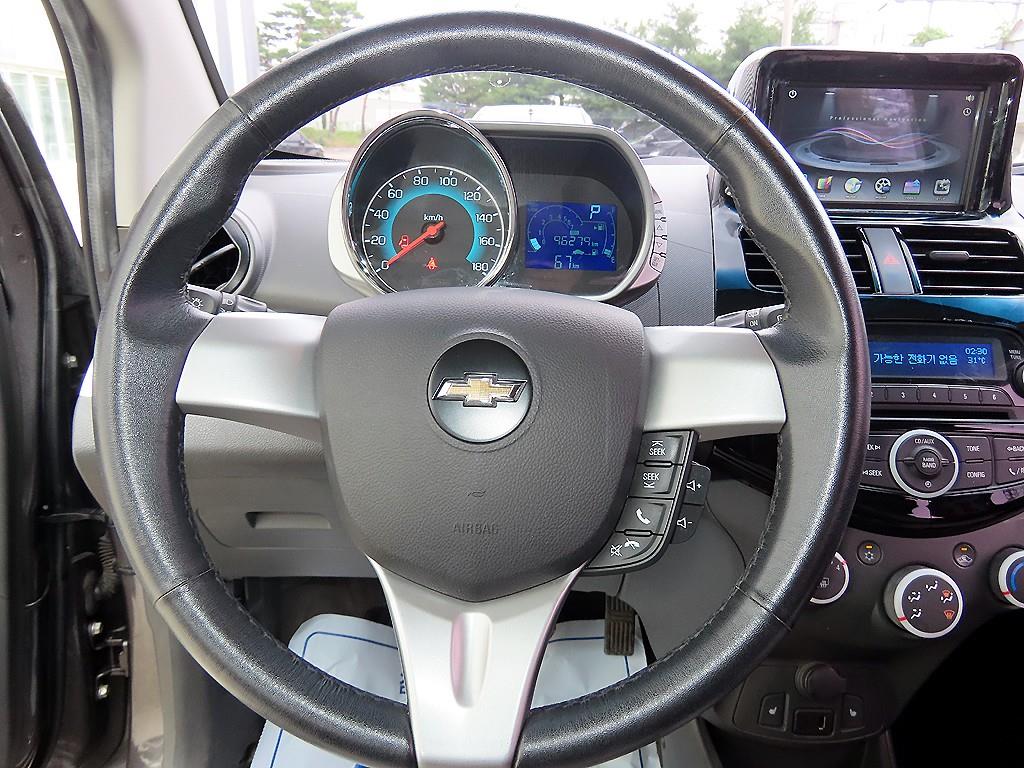 Chevrolet Spark - Vista 10