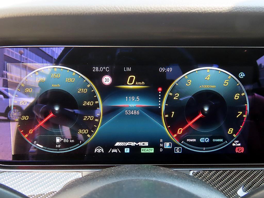 Mercedes Benz CLS Class - Vista 11
