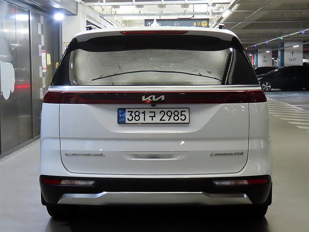 KIA Carnival - Vista 7
