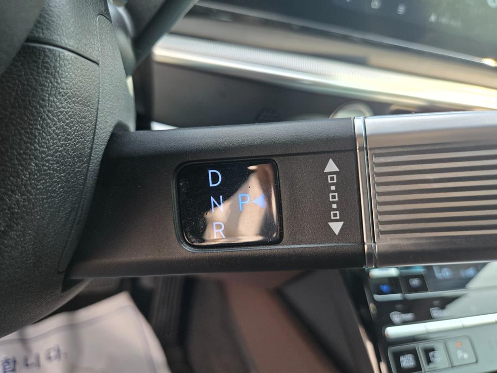 HYUNDAI Grandeur - Vista 12