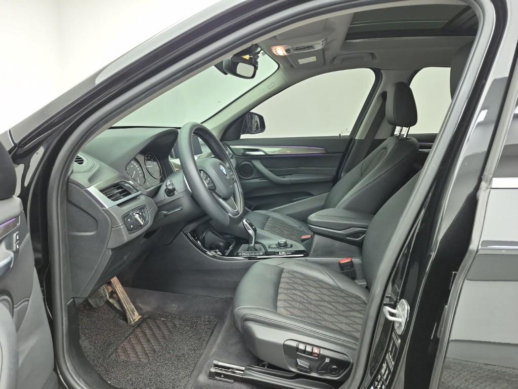 BMW X1 2021 Negro - Importación desde Corea - HF Imports Iquique - Foto 13