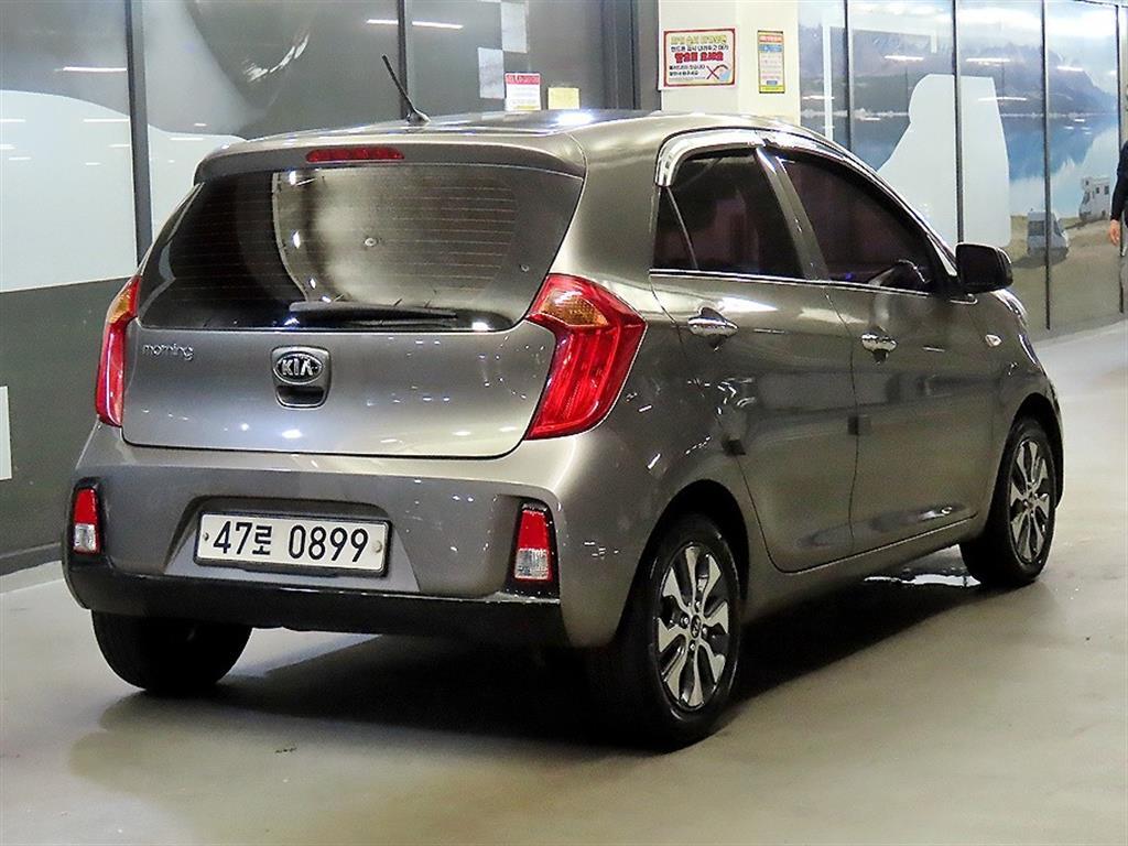 KIA Morning - Vista 6