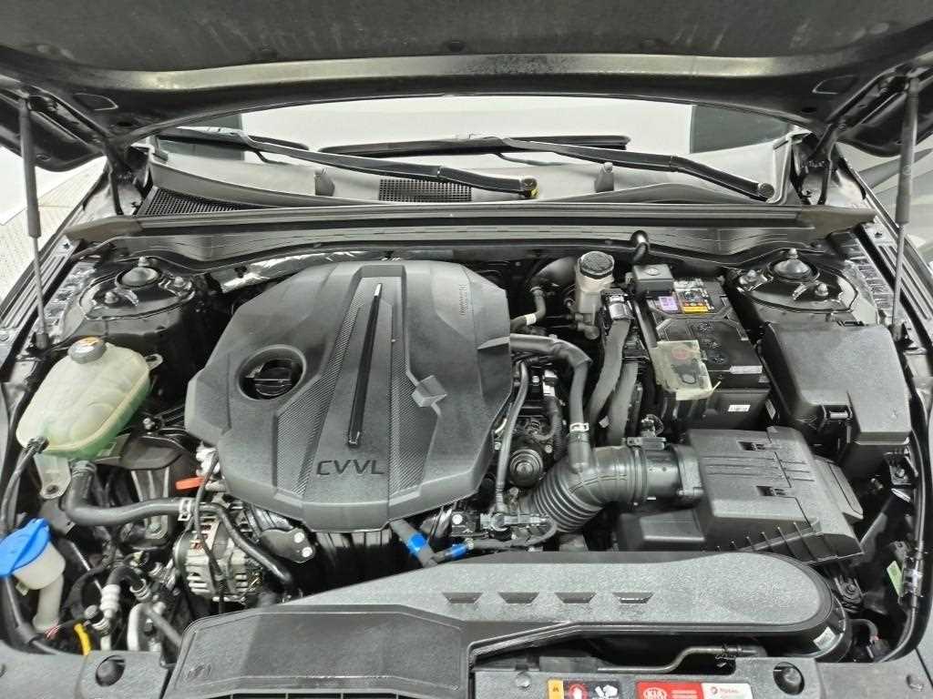 KIA K5 - Vista 7