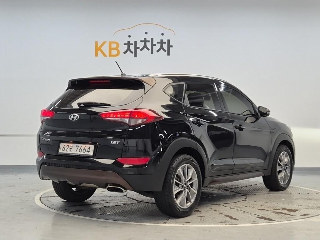 HYUNDAI Tucson - Vista 3