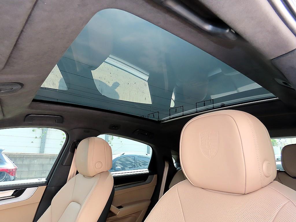 Porsche Cayenne 2025 Gris - Importación desde Corea - HF Imports Iquique - Foto 17