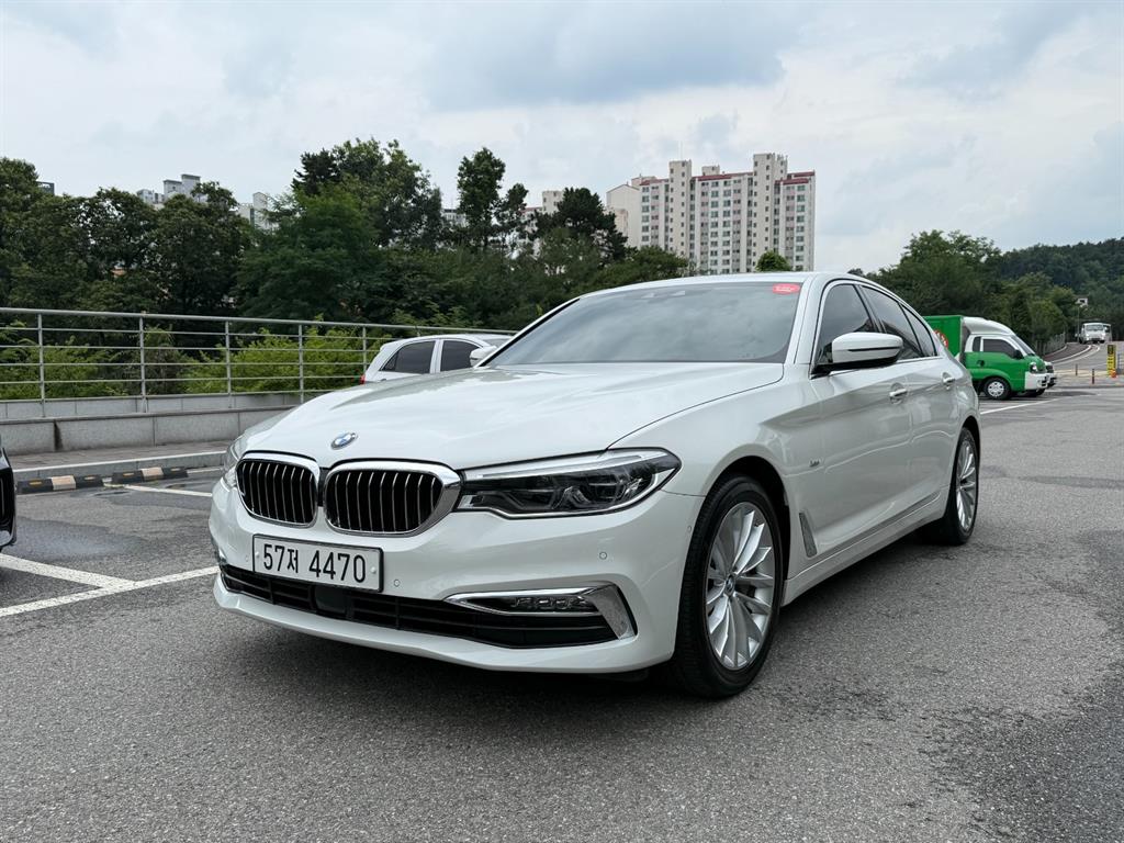 BMW 5 Series - Vista 2