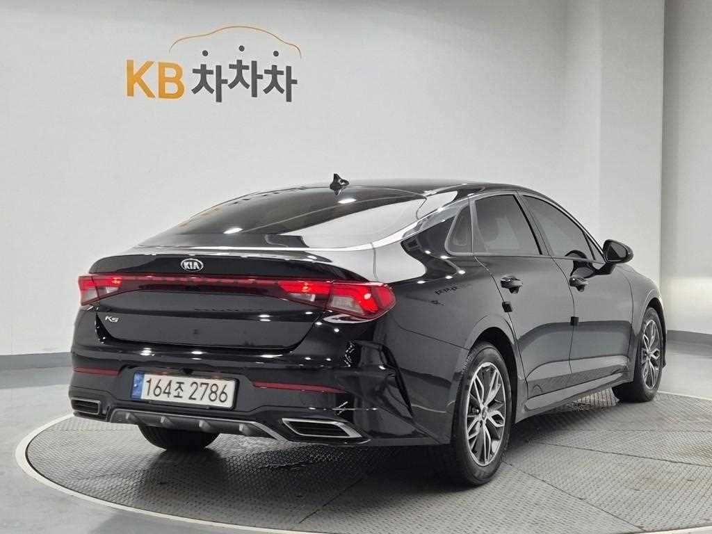 KIA K5 - Vista 3