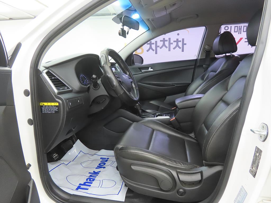 HYUNDAI Tucson - Vista 7