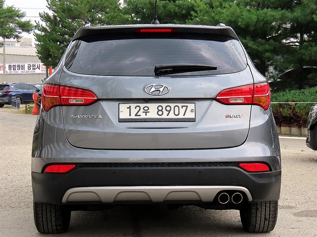 HYUNDAI Santa Fe - Vista 6