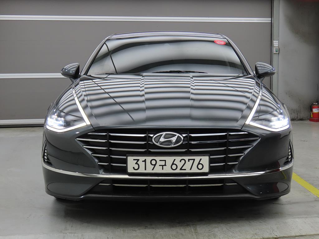 HYUNDAI Sonata - Vista 2