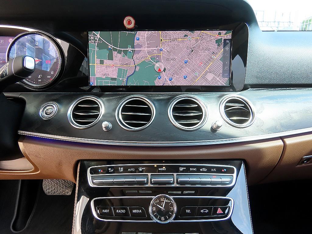 Mercedes Benz E class 2017 Negro - Importación desde Corea - HF Imports Iquique - Foto 16